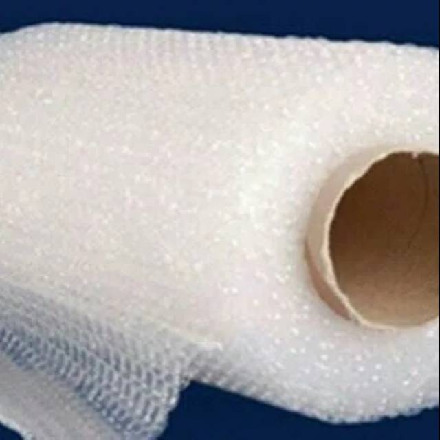 

Bubble wrap packing tambahan atau pengaman pengiriman