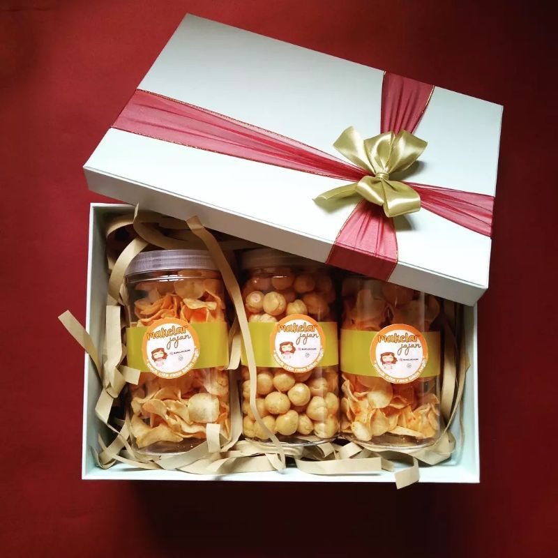 

HAMPERS SNACK