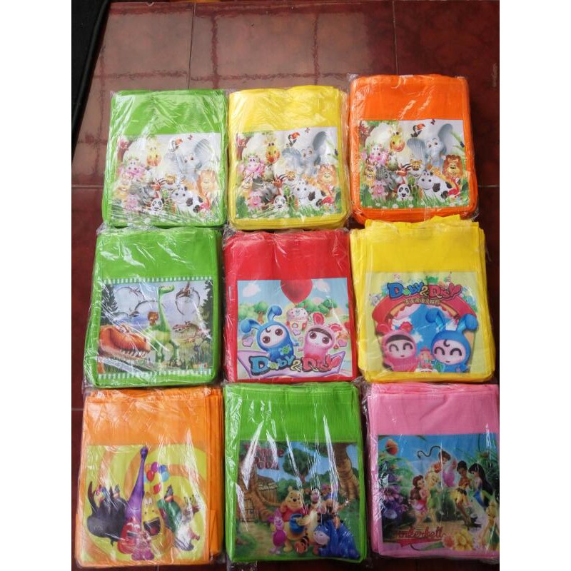 

Tas Tenteng Vinil NK Non Kantong souvenir goodiebag ultah anak murah Harga unik