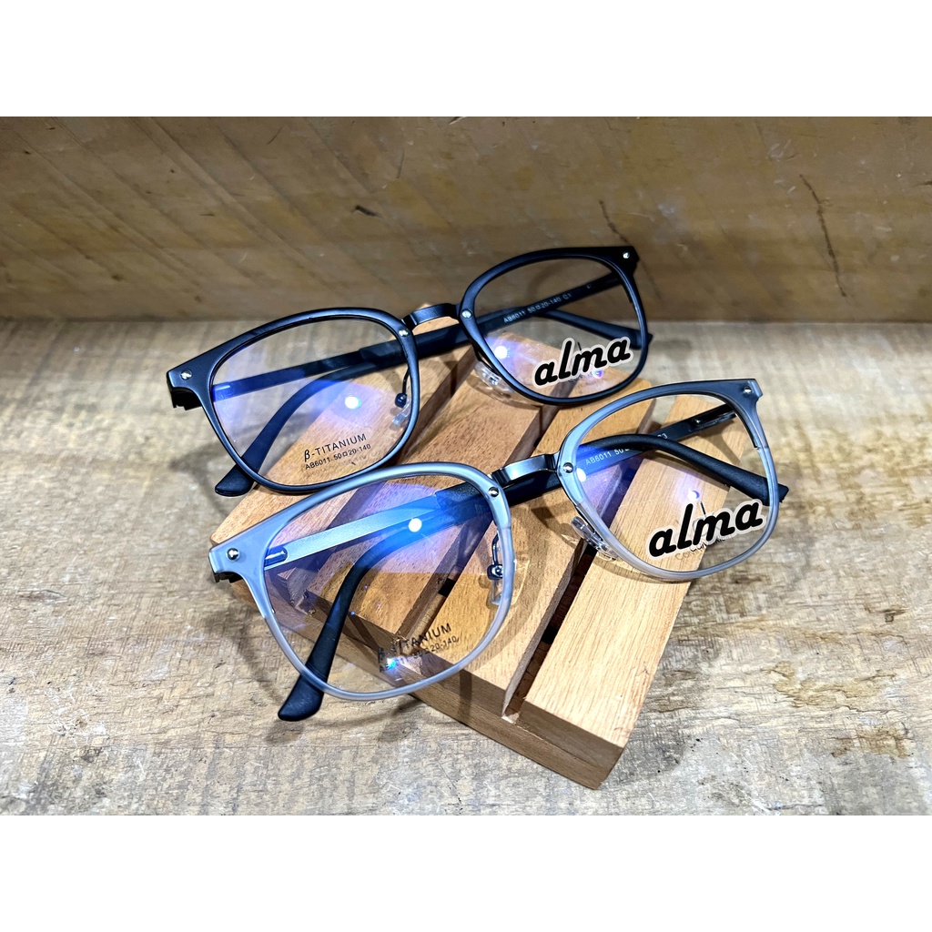 kacamata bisa dengan lensa BLUESACROMIC, BLUECROMIC, BLUERAY, PHOTOCROMIC, BLUESATIN