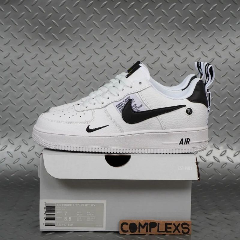 NIKE AIR FORCE 1 LOW "UTILITY" WHITE BLACK
