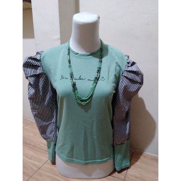 Atasan Beneva Kaos Wanita Kombinasi Lengan Kotak Balon