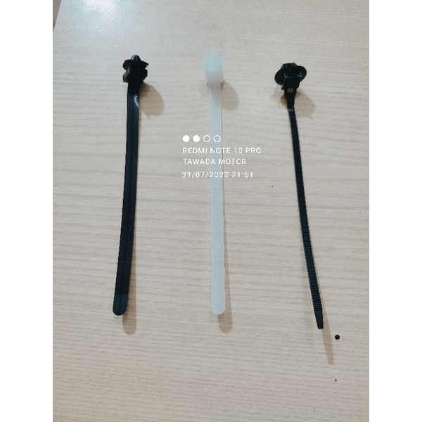 KABEL TIES PENGIKAT KABEL BODI MOBIL UKURAN 150X8