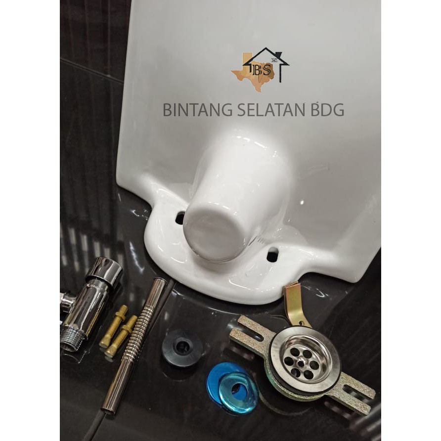 URINAL GP MUSLIM/ URINOIR WC PRIA GP SANITARY WARE FULLSET PUSHKRAN GOLDSTAR