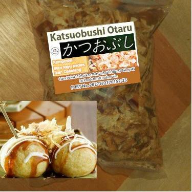 

10.10 STOK READY Katsuobushi Ikan Cakalang Asap Khas Jepang Taburan Takoyaki 100 gram grosir