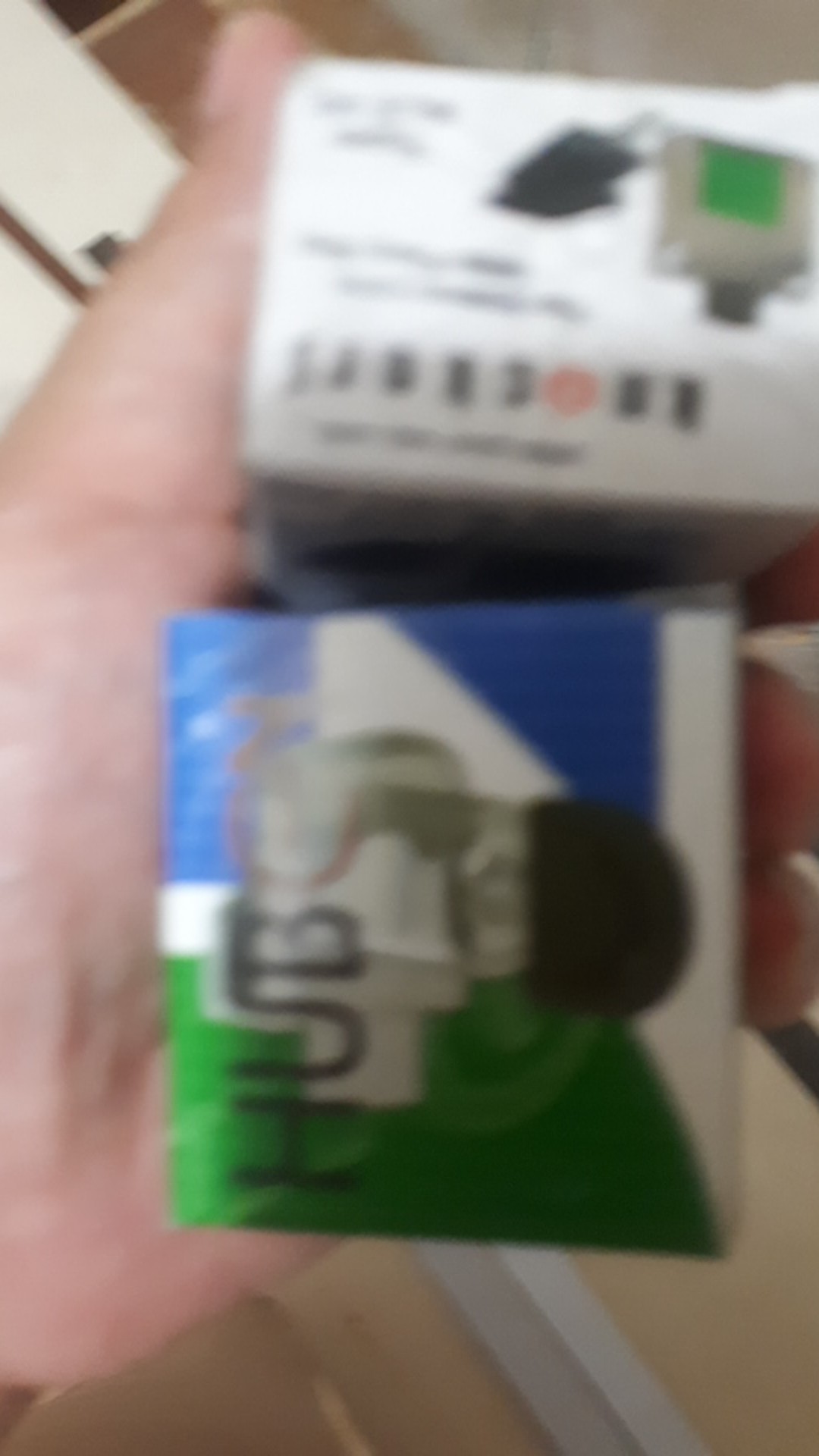 Kunci Kait / Jepit Kaca Double / 2 Pintu Huben Hl 702