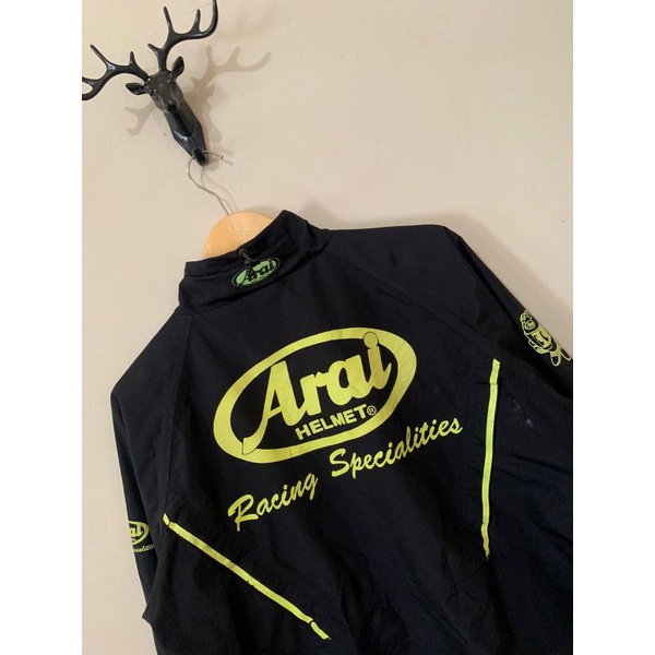 Jaket ARAI
