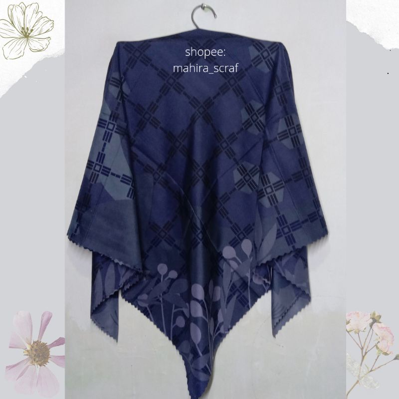 Jilbab Segi Empat Motif Laser Cut Azara-J2