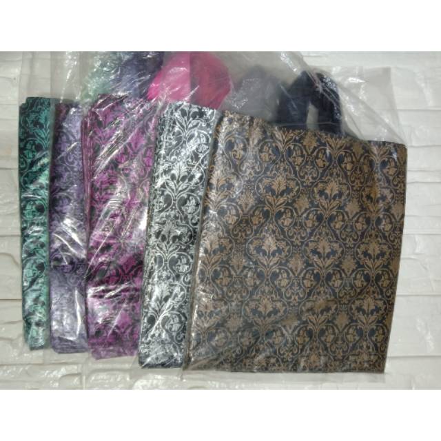 Kantong SHD motif batik metalik