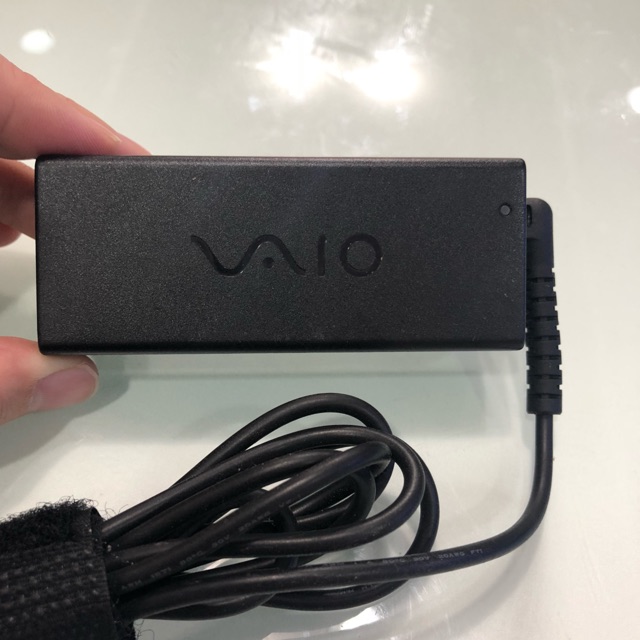 Adaptor Charger Sony Vaio Original