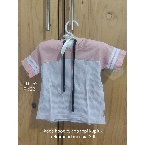 Kaos hoodie ada kupluk anak perempuan rekomendasi usia 3 th second thrift preloved pribadi good cond