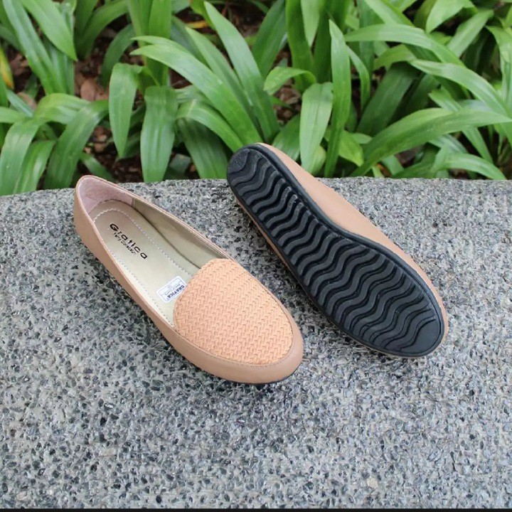 Sepatu Flat Wanita - Flatshoes Gratica AM 61