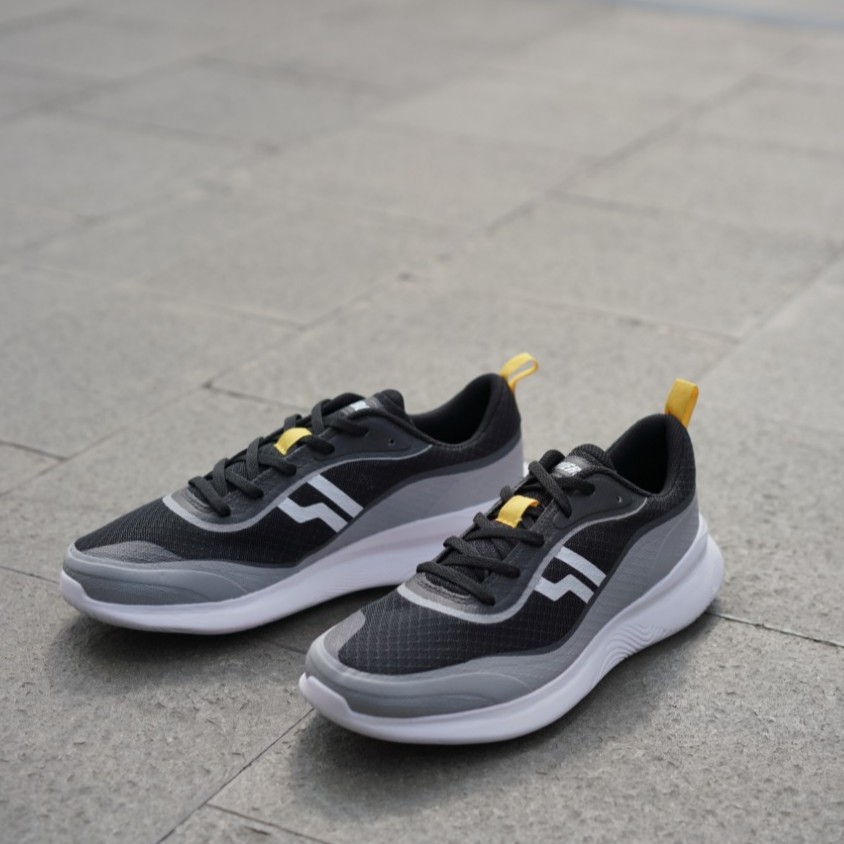 SEPATU RUNNING PIERO ARC WAVE