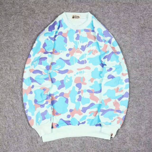 Jaket Sweater Crewneck Bape Camo Original