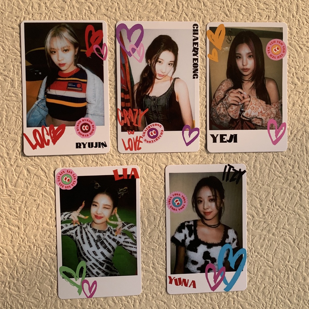 5pcs Kartu Pos Foto Polaroid Kpop ITZY Crazy in Love DIY