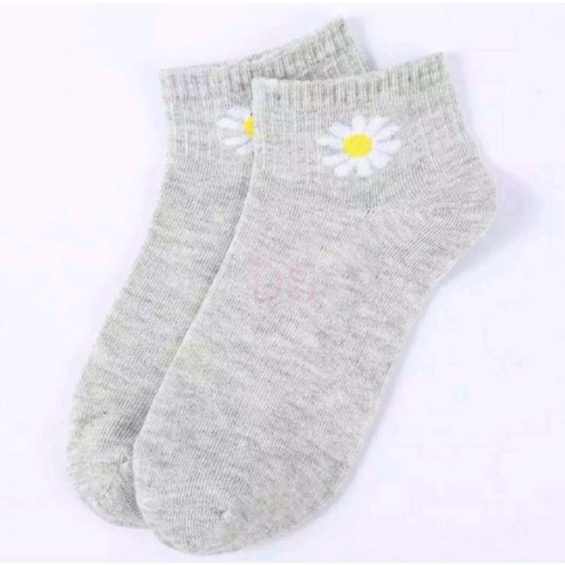 KAOS KAKI BERUANG WARNA WARNI REMAJA  PENDEK MATA KAKI / KAOSKAKI ANKLE CUTE BUNGA DAISY BEAR DS-FLOWER - ABU ABU