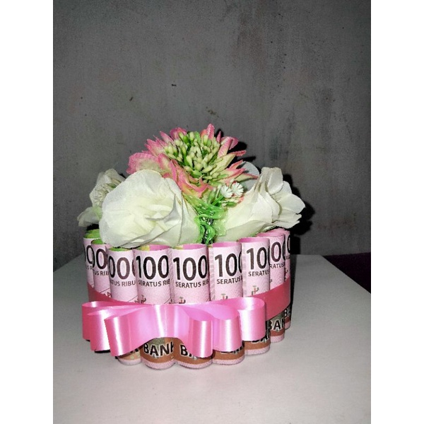 

MONEY CAKE