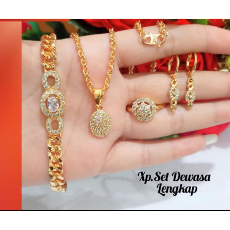 Perhiasan wanita set Dewasa oval full permata zircon Gold,tidak karat