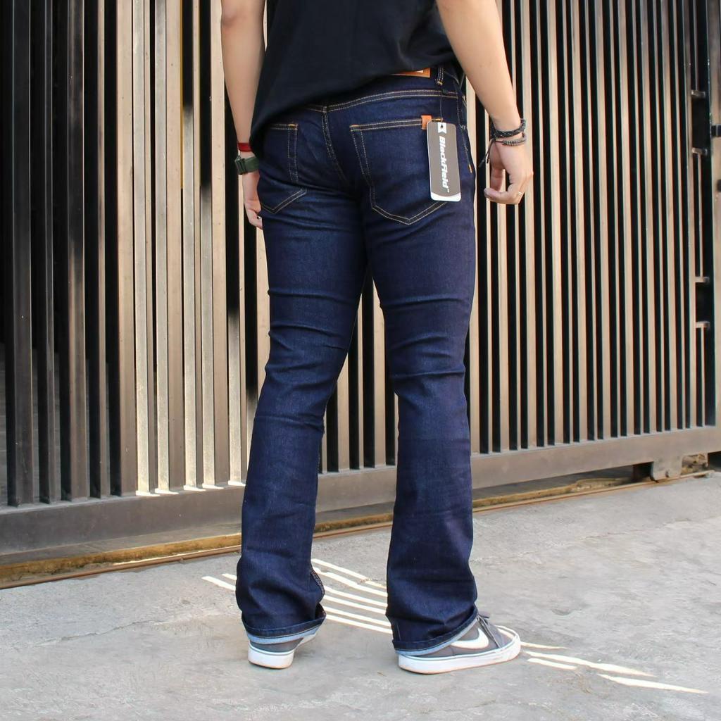 Celana jeans cutbray populer / Celana jeans terbaru cowok