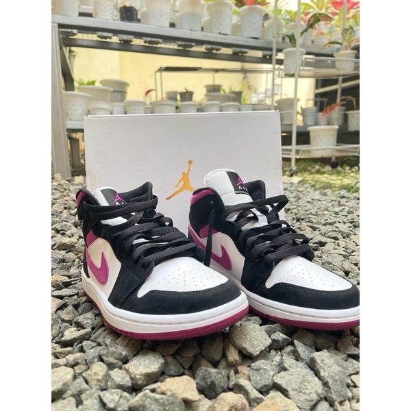 NIKE AIR JORDAN 1 MID CACTUS ORIGINAL