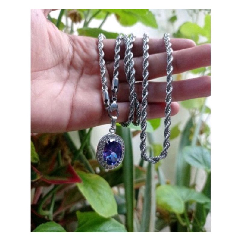 Kalung Liontin titanium Batu Cutting Kecubung Amethys