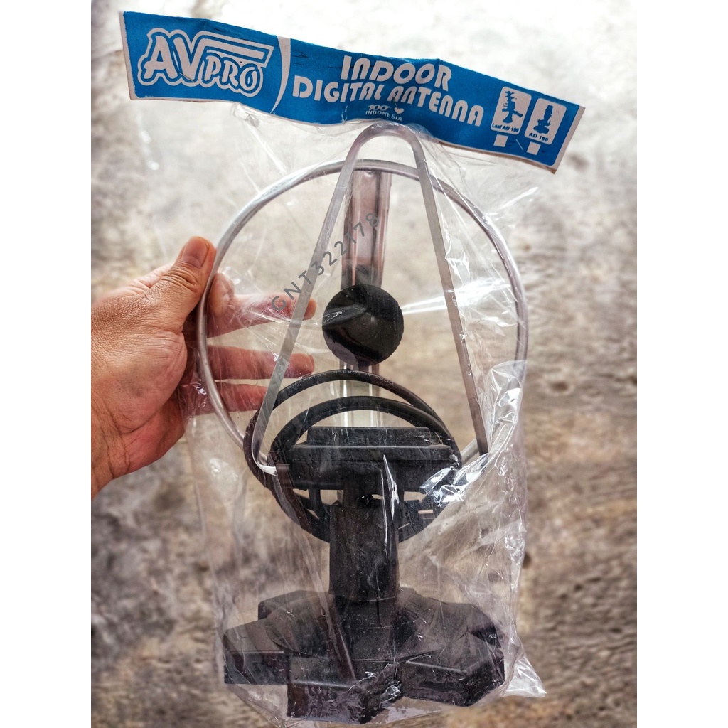 Antena Mini Parabola Indoor Digital Murah Avpro Model Segitiga