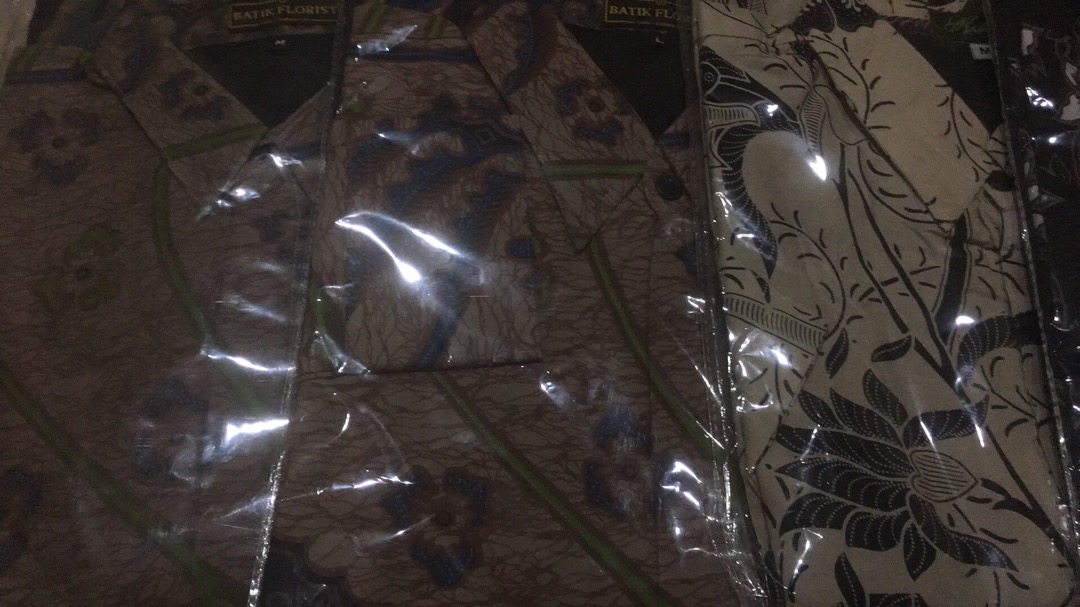 Hanurogo Pendek Kemeja Batik Pria Full Furing Bahan Katun Halus Primisima