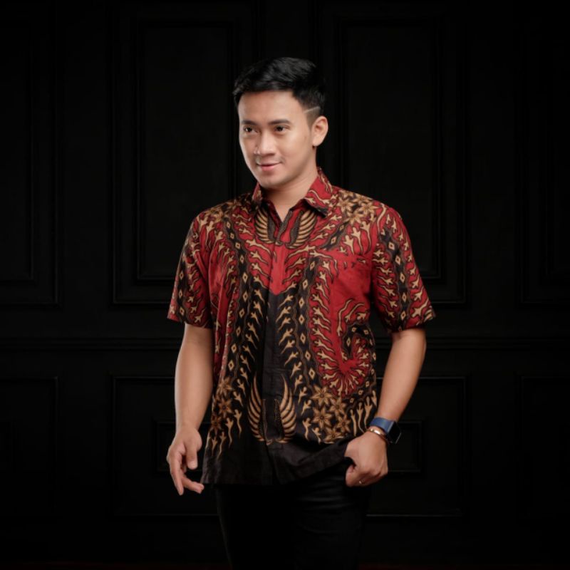batik terbaru motif keris susun kemeja batik pria lengan pendek