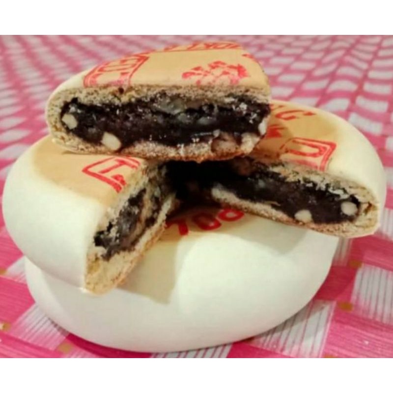 

Kue Bulan Yopoliang
