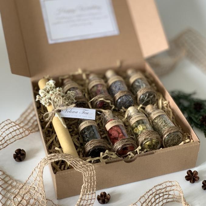

BAYAR COD Hampers Imlek Hampers Teh Kado Natal Wedding Gift Birthday 30 ml isi 8 - Cokelat, Tanpa