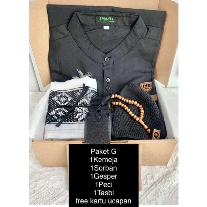 

HAMPERS KADO GIFT ULANG TAHUN COWOK JUMAT’AN BAJU KOKOH SARUNG