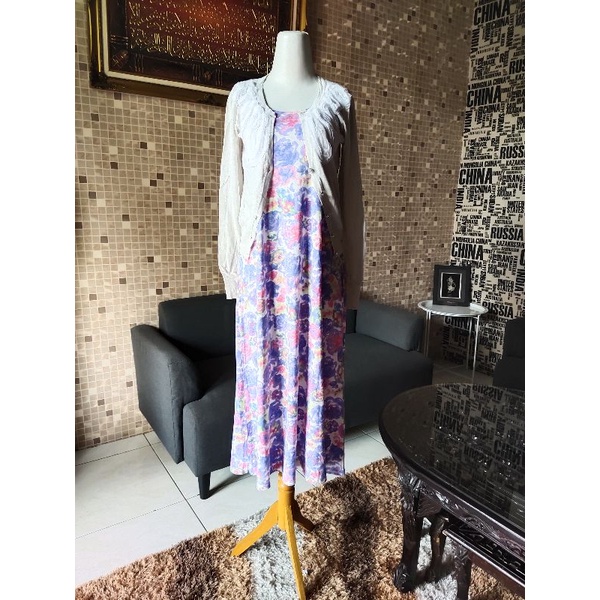 Set Dress Bunga-Bunga Cardi Rajut Cantik