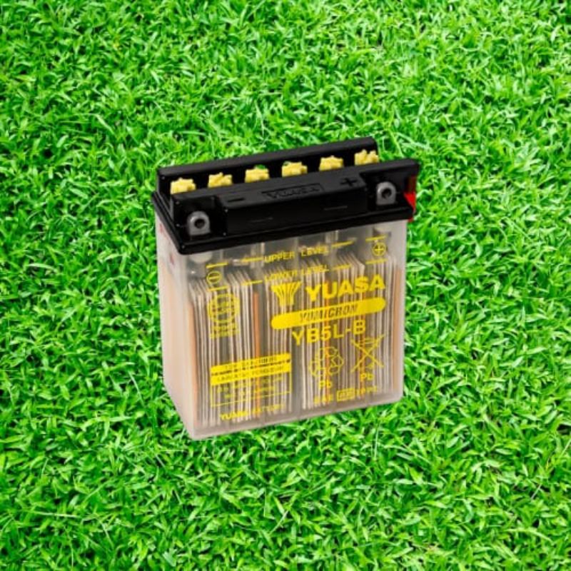 accu - aki motor yang basah Yuasa yb5l-b yb5lb yb5 persamaan gm5z-3b gm5 yt7c gt7