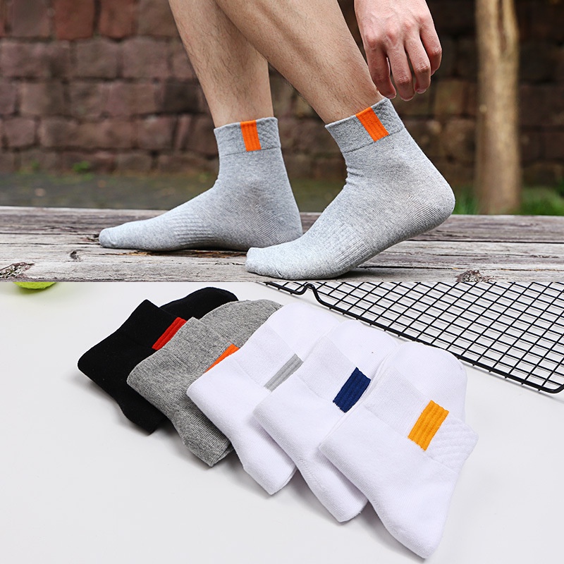 Gobra ♕ KK019 Kaos Kaki (Tanpa Kemasan) Pria Panjang Diatas Mata Kaki Polos Kotak Garis Olahraga Fashion Korea Men Sock Import Murah