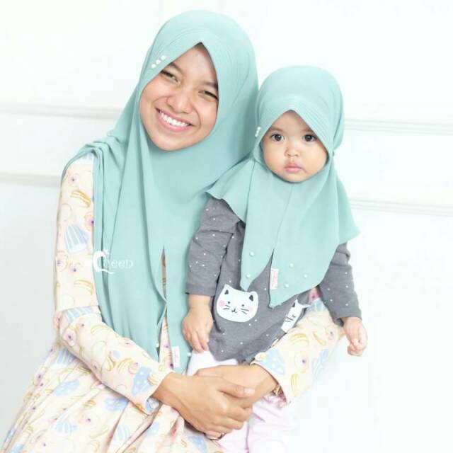 Jilbab Ghaitsa Anak Antem Original by EMMAQUEEN