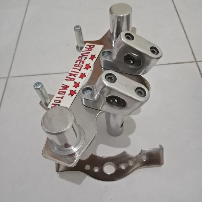 DUDUKAN STANG-ADAPTOR STANG MIO-VARIO-BEAT-SCOOPY-FINO-HONDA-YAMAHA be (Kode A 009))