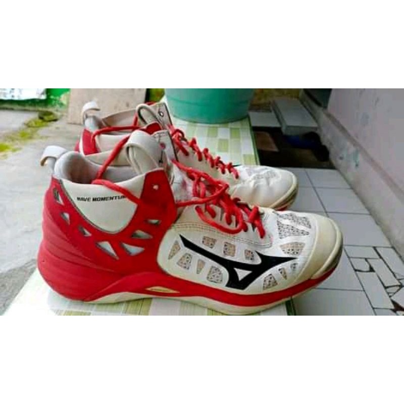 Mizuno momentum second