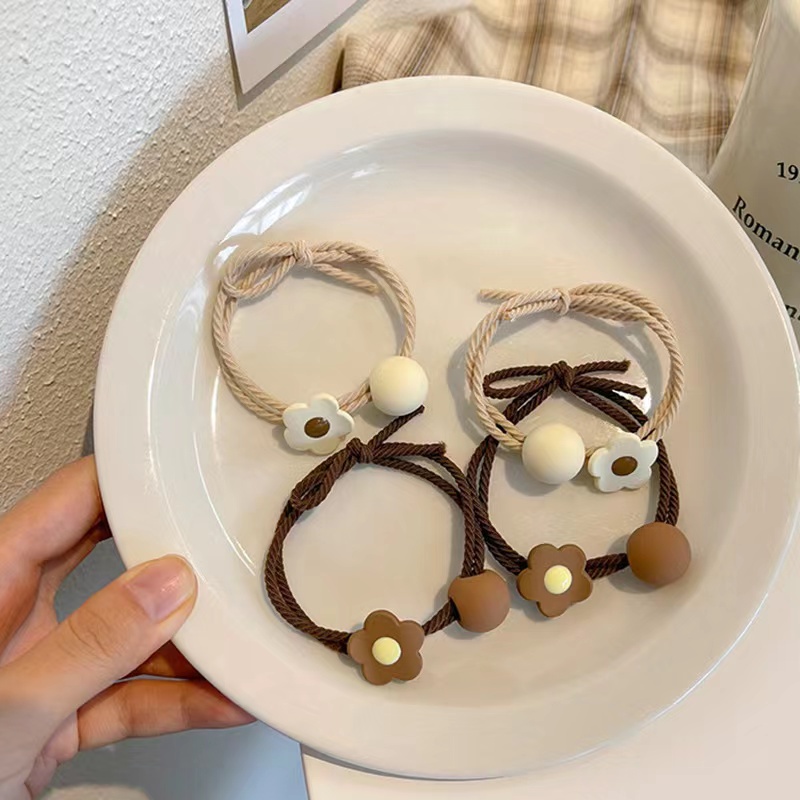 Ikat Rambut Wanita Fashion Motif Bunga Tunggal - Srunchie Bunga