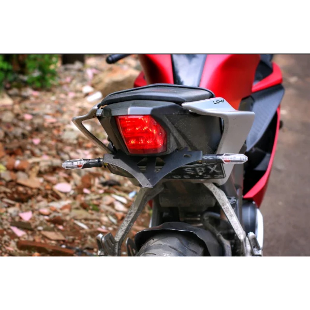 tailtidy R15 V3-R15 V2-CBR150-CBR250-GSX 150-NINJA 250 DUDUKAN PLAT NOMOR BELAKANG