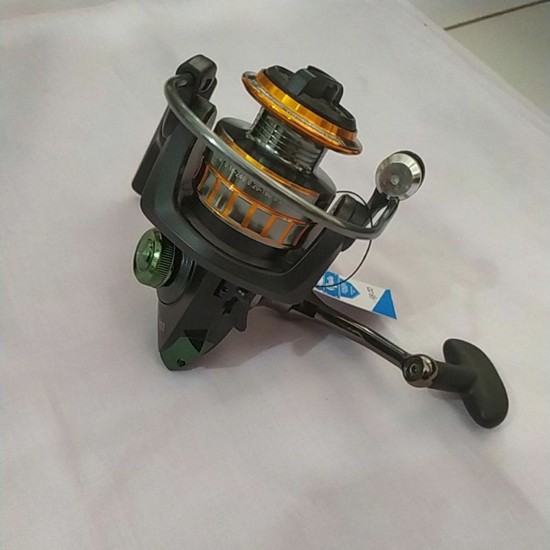 Reel Daido devil spin x800