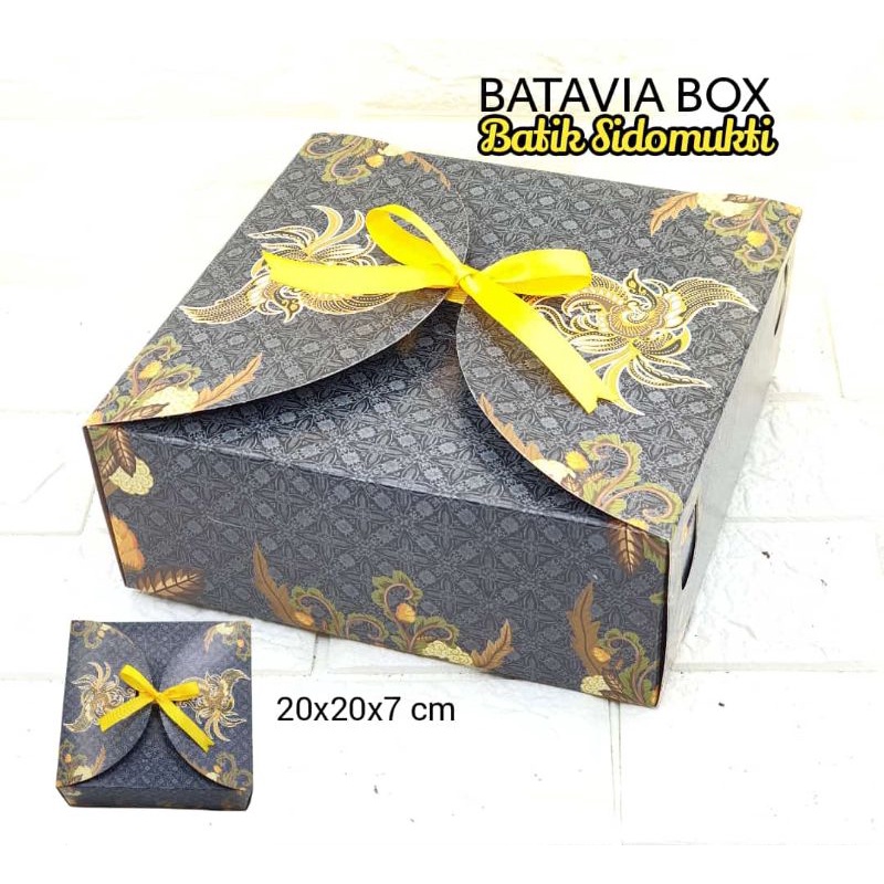 

Box Hampers serbaguna uk 20x20x7 Batik Sidomukti