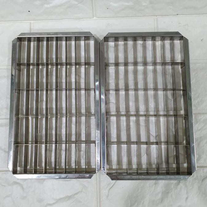 

Cetakan Kastangel Sekat 40 Lubang Ready Stok