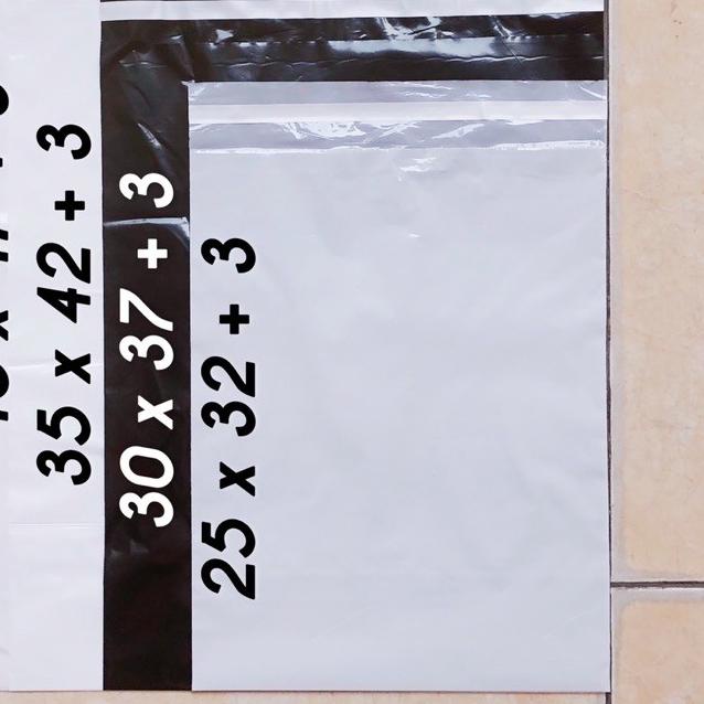 

➬ plastik packing POLYMAILER 25x35 0.4 100 lembar hitam putih plastik lem ☊