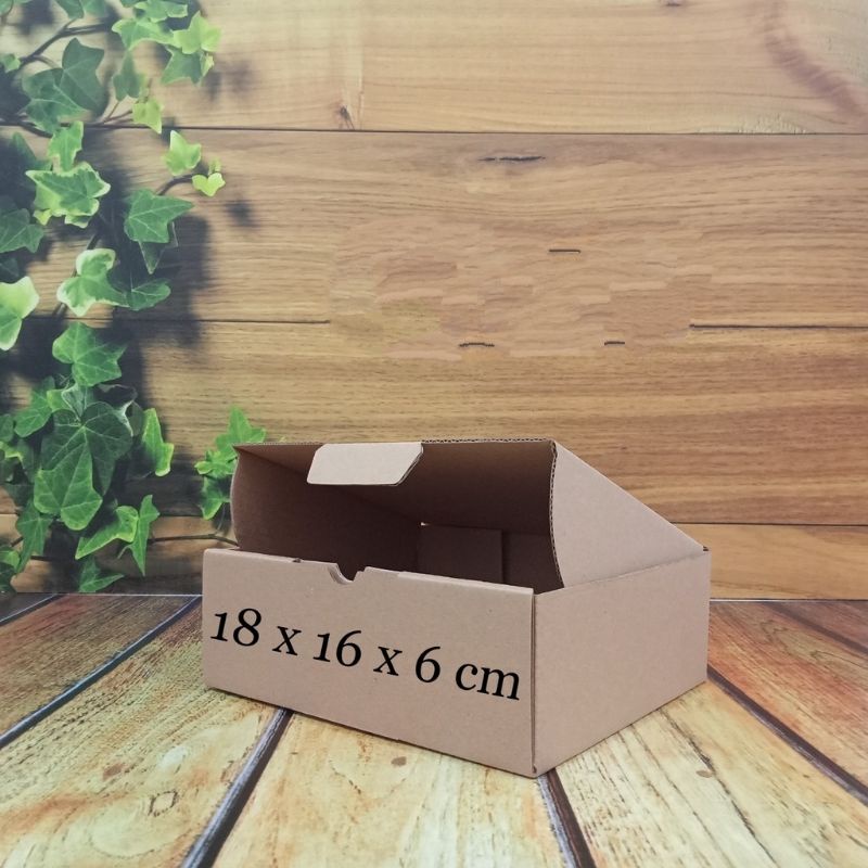 

kardus/box 18x16x6cm...die cut
