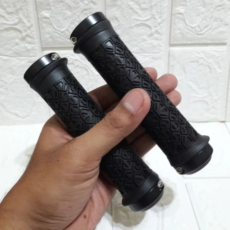Handgrip United 1046-2 Double Lock Sepeda Mtb Lipat Seli Bmx dll Hand Grip Anti Slip Handspad Karet 