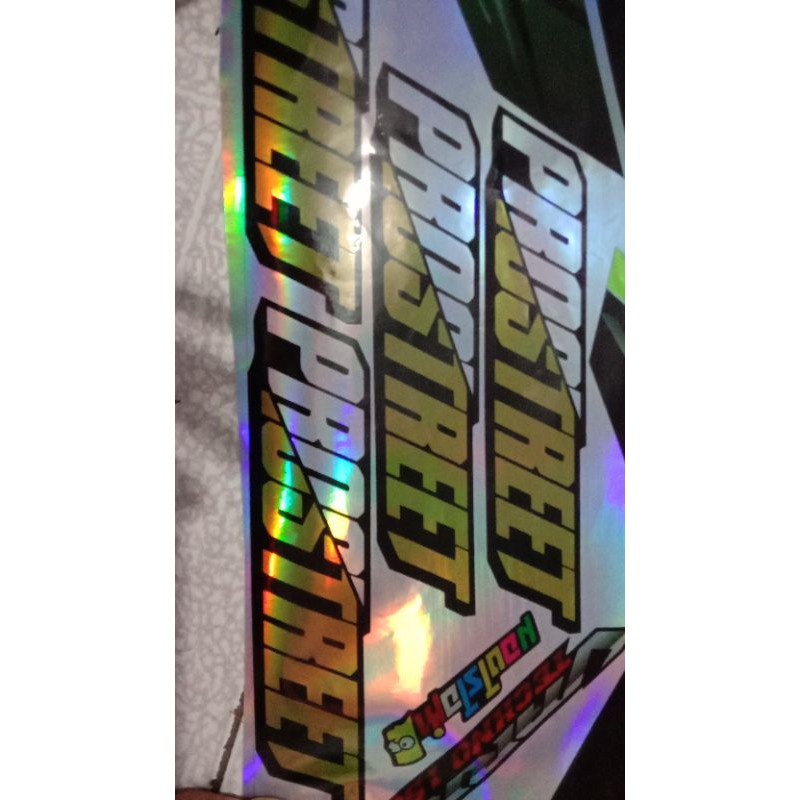 

sticker prostreet hologram