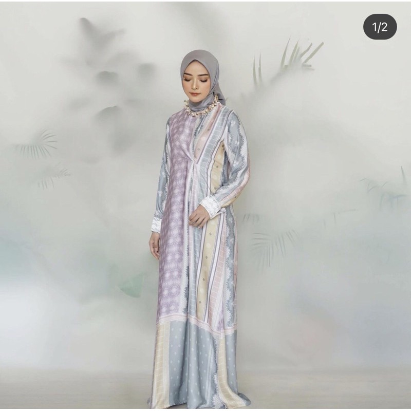 Edelweis Dress Vanilla hijab