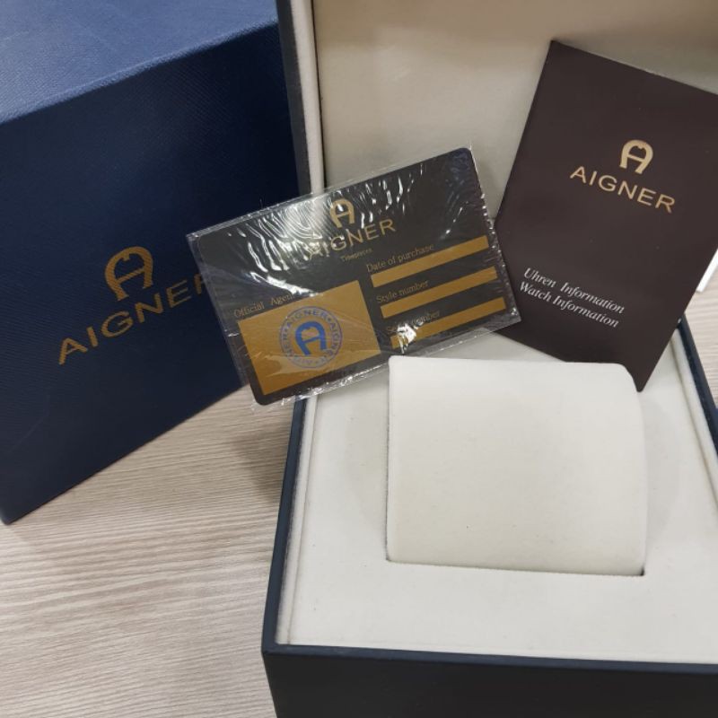 

BOX AIGNER ORI BONUS PAPERBAG