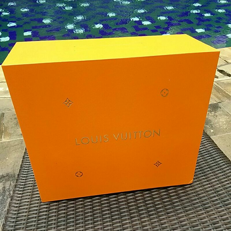 

box lv large