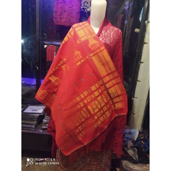 Uis Nipes Adat Batak Karo